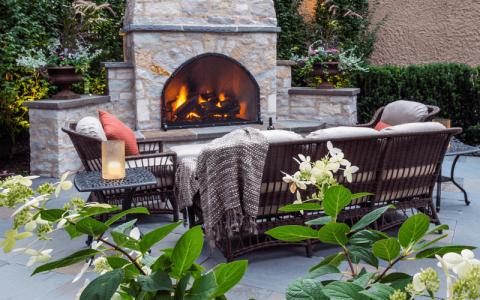 Patios, Walkways & Hardscapes