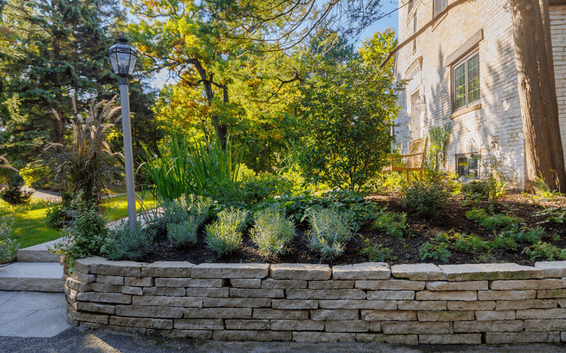 Retaining wall